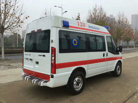 福特新世代V348短軸中頂救護(hù)車（國六）